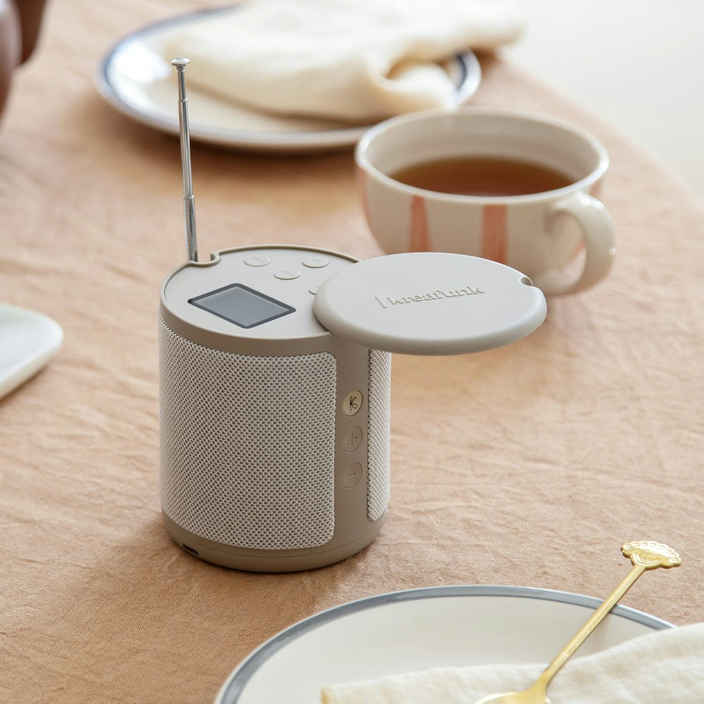 Kreafunk Dabbie Dab+/Fm Radio W/ Bluetooth - Ivory Sand