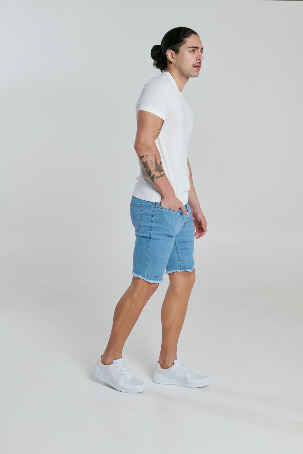 LUTON Short ( Distressed Hem )
