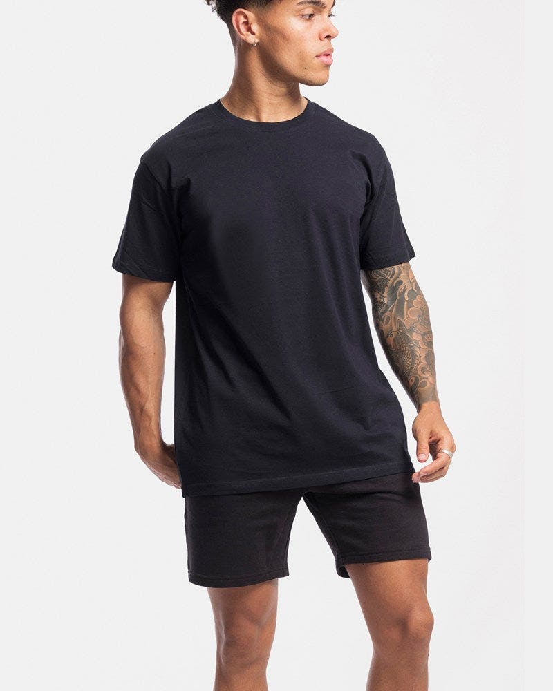 Vacant Tee