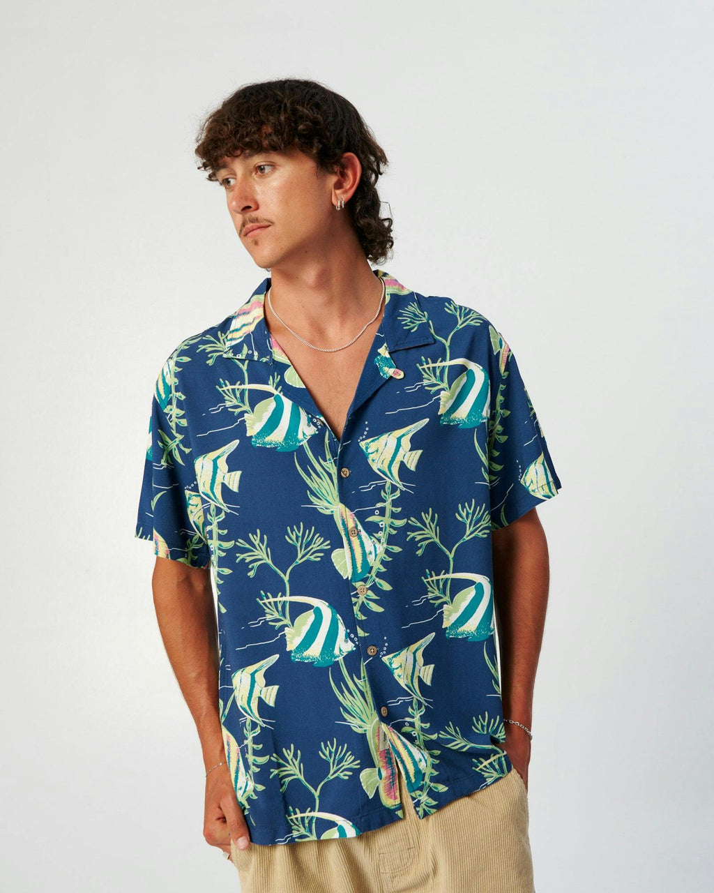 Gilligans Resort Shirt - Blue