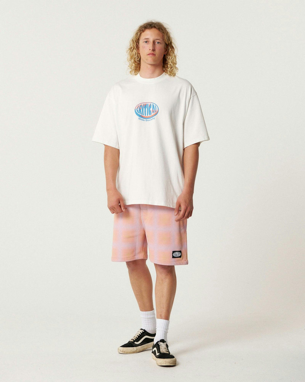 Madness Fleece Walkshort - Coral