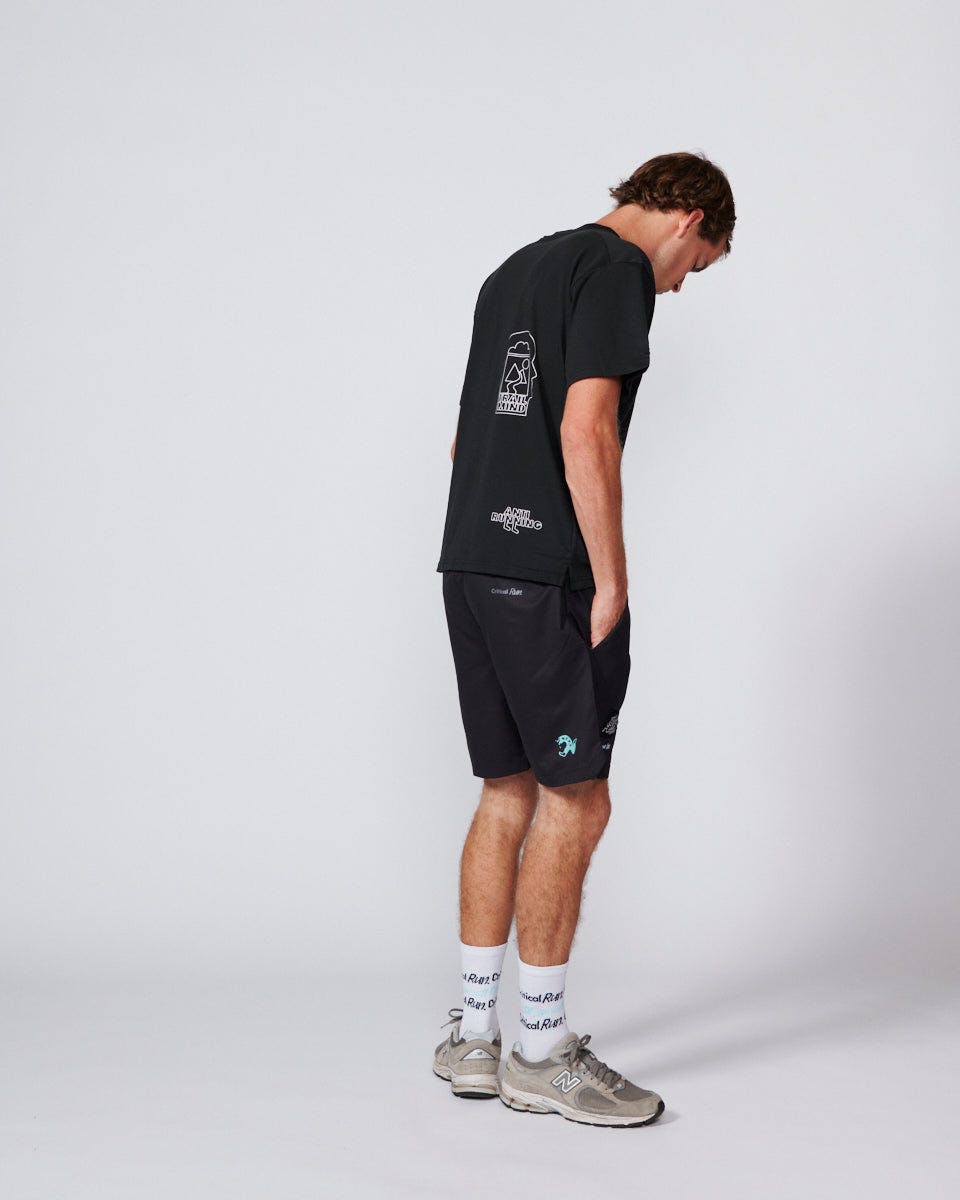 The Stacked Run Tee - Vintage Black