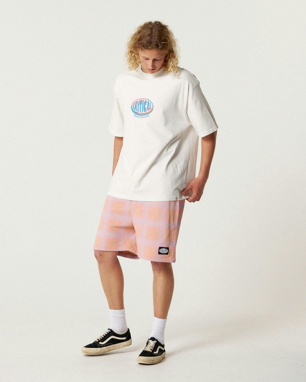 Madness Fleece Walkshort - Coral