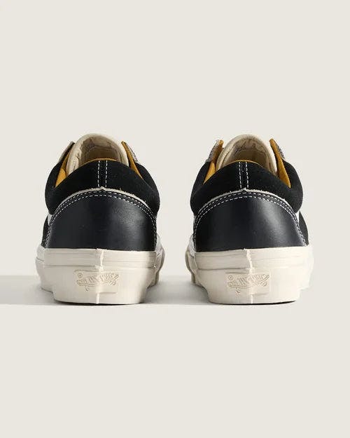 Vans Premium LX Old Skool Antwerp in Black