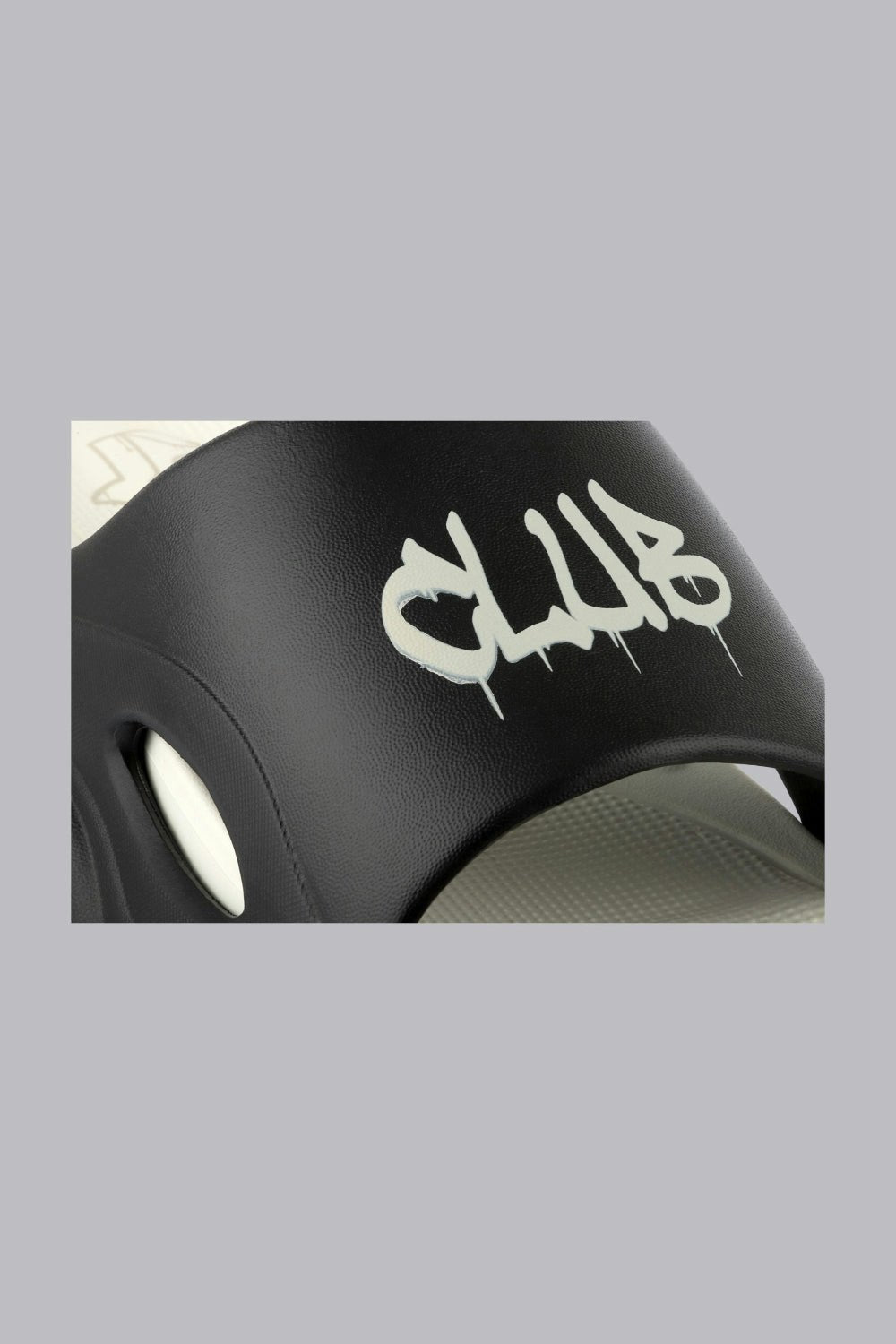 Clubman "Cloud Black" Slide