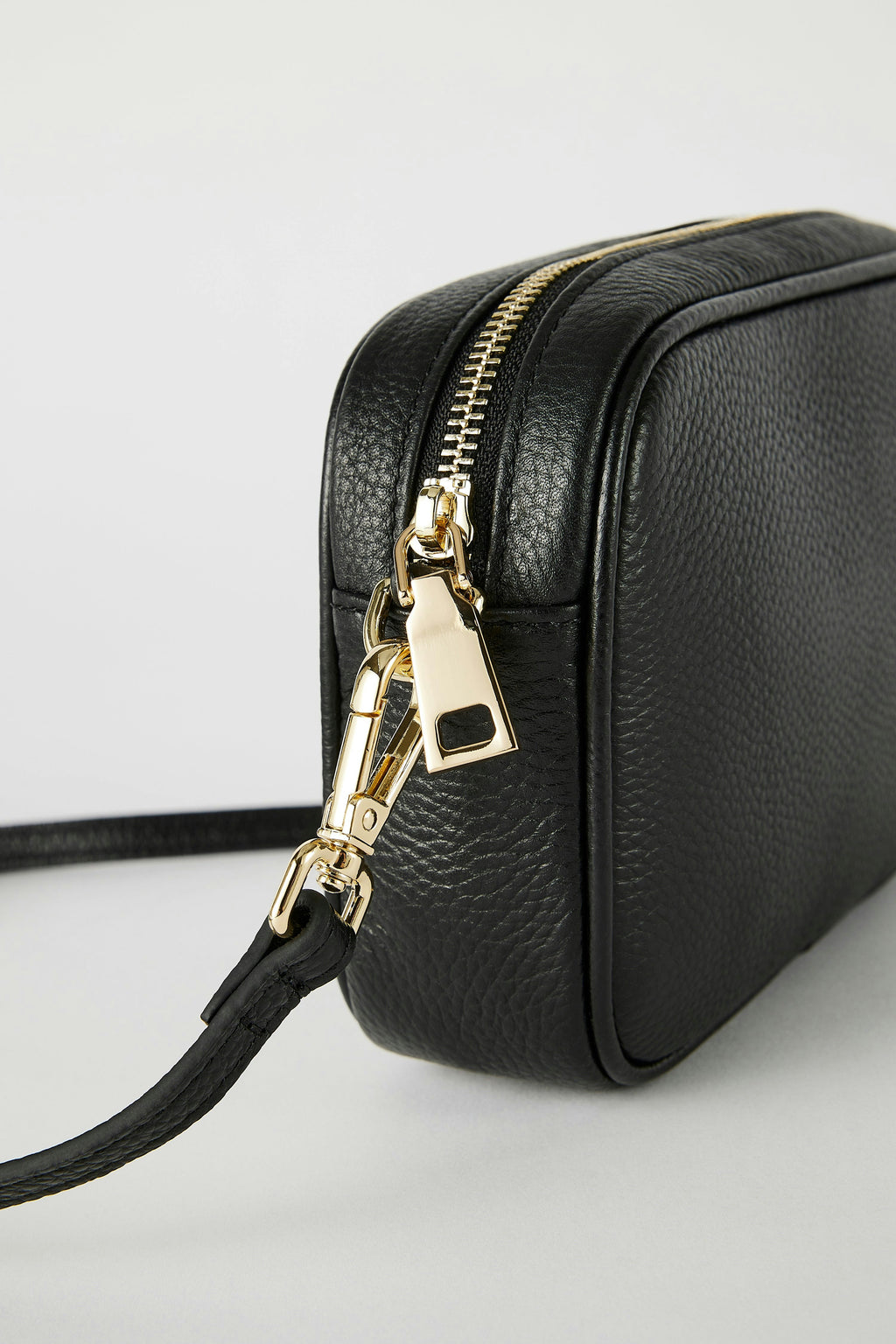 Leather Cross Body Bag | Black Gold