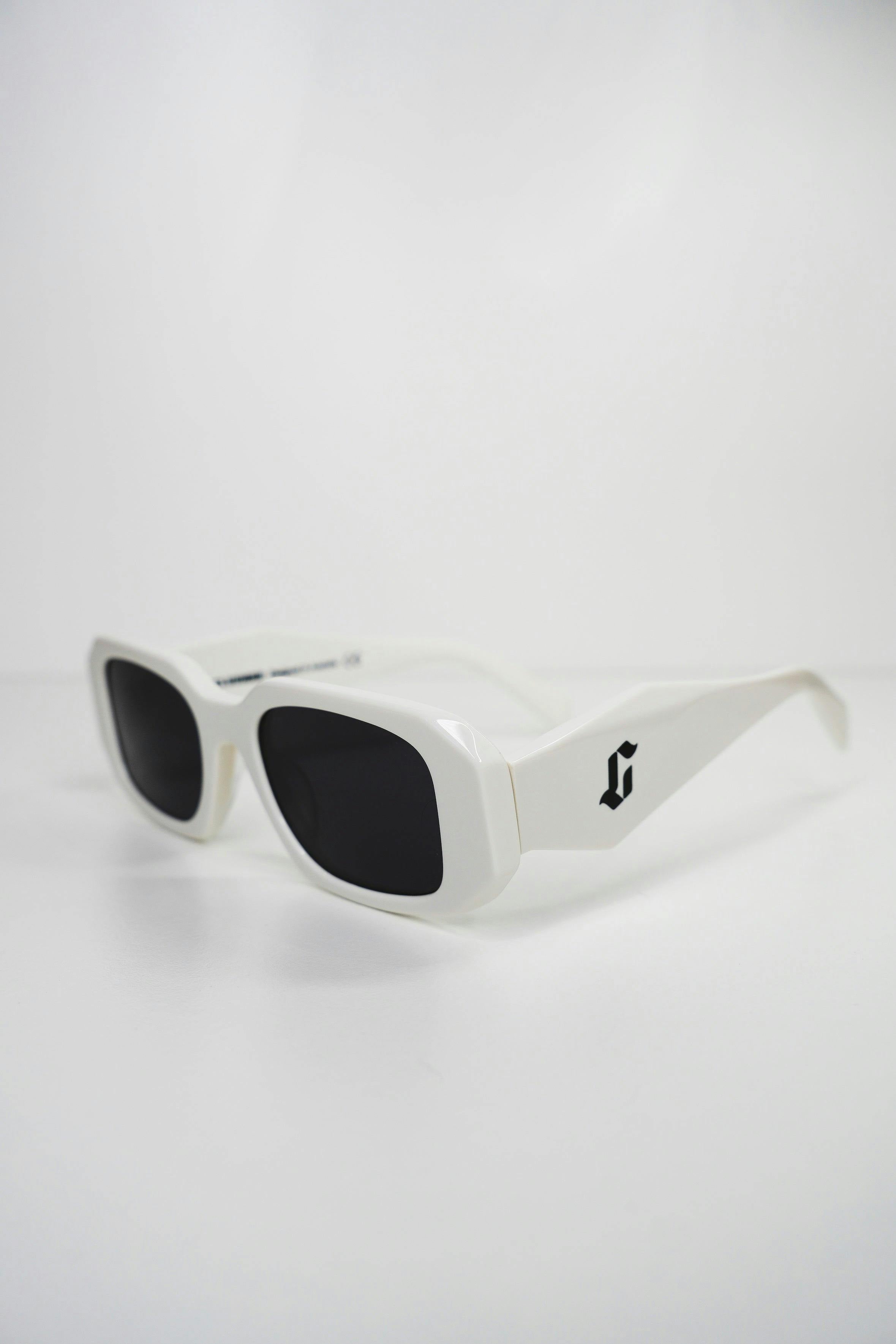 Clubman "Apex" Sunglasses