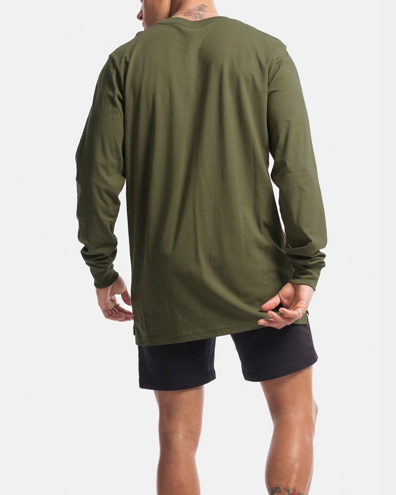 Vacant Long Sleeve Tee