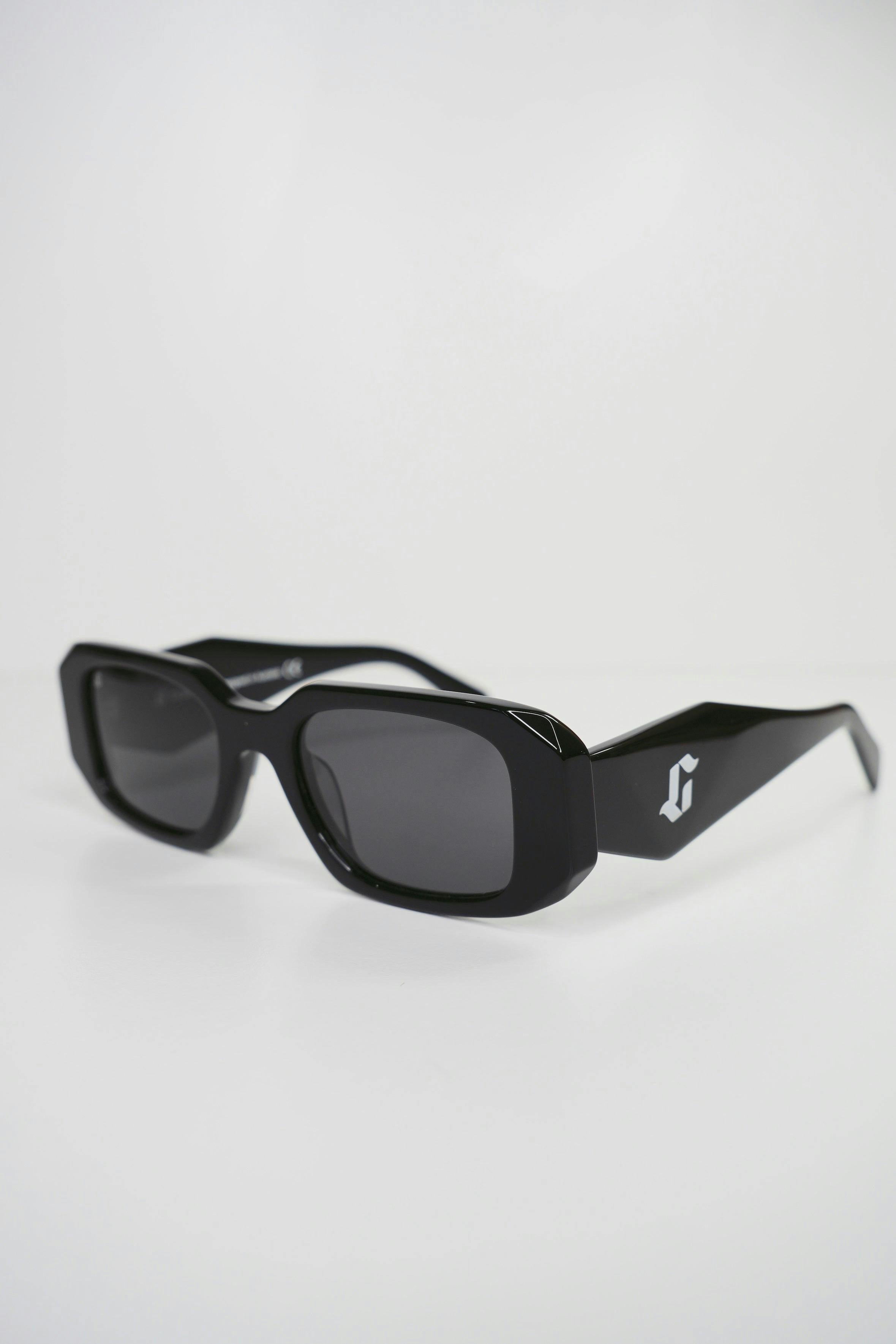 Clubman "Apex" Sunglasses