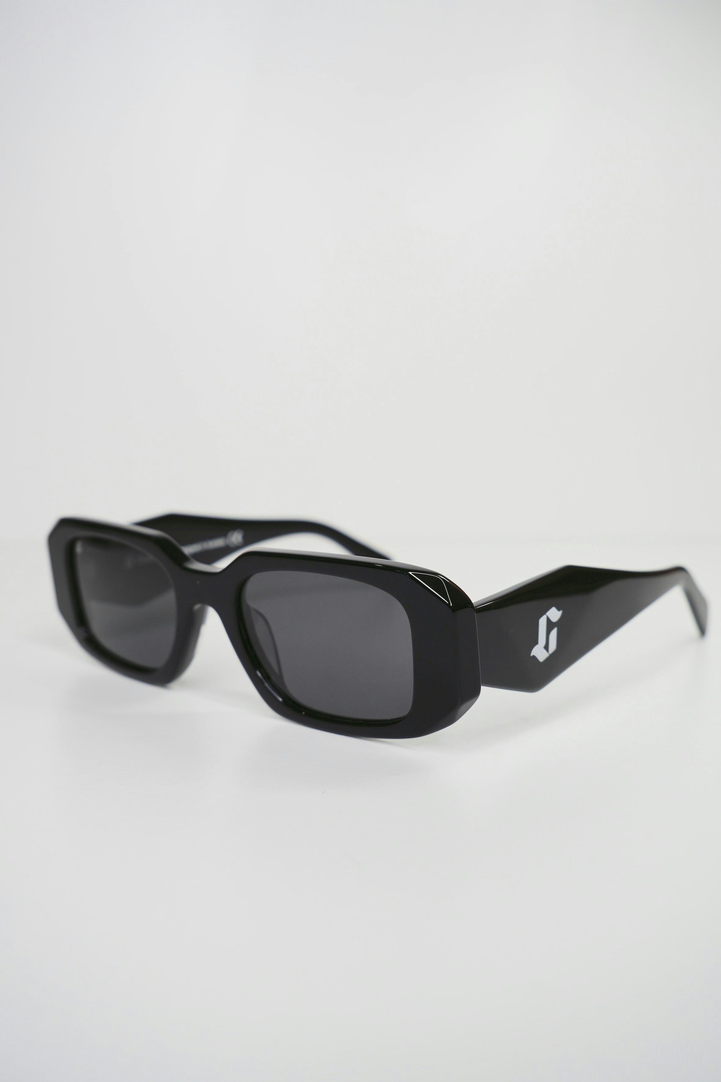 Clubman "Apex" Sunglasses