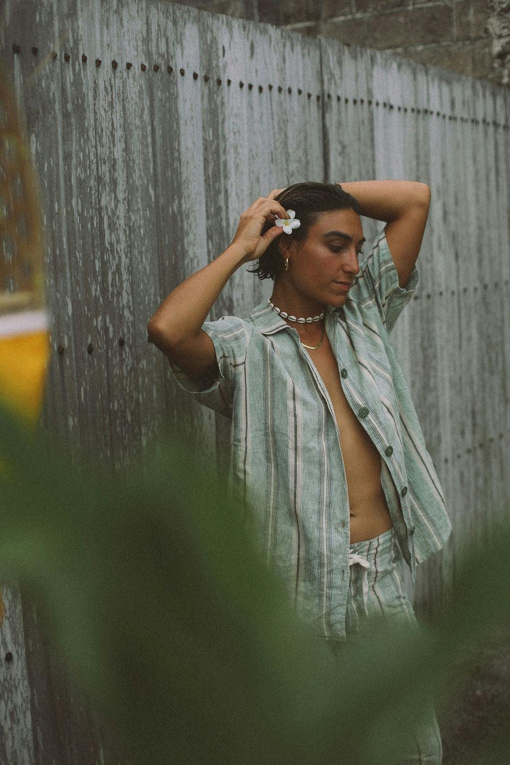 Unisex Shirt in Holiday Stripe