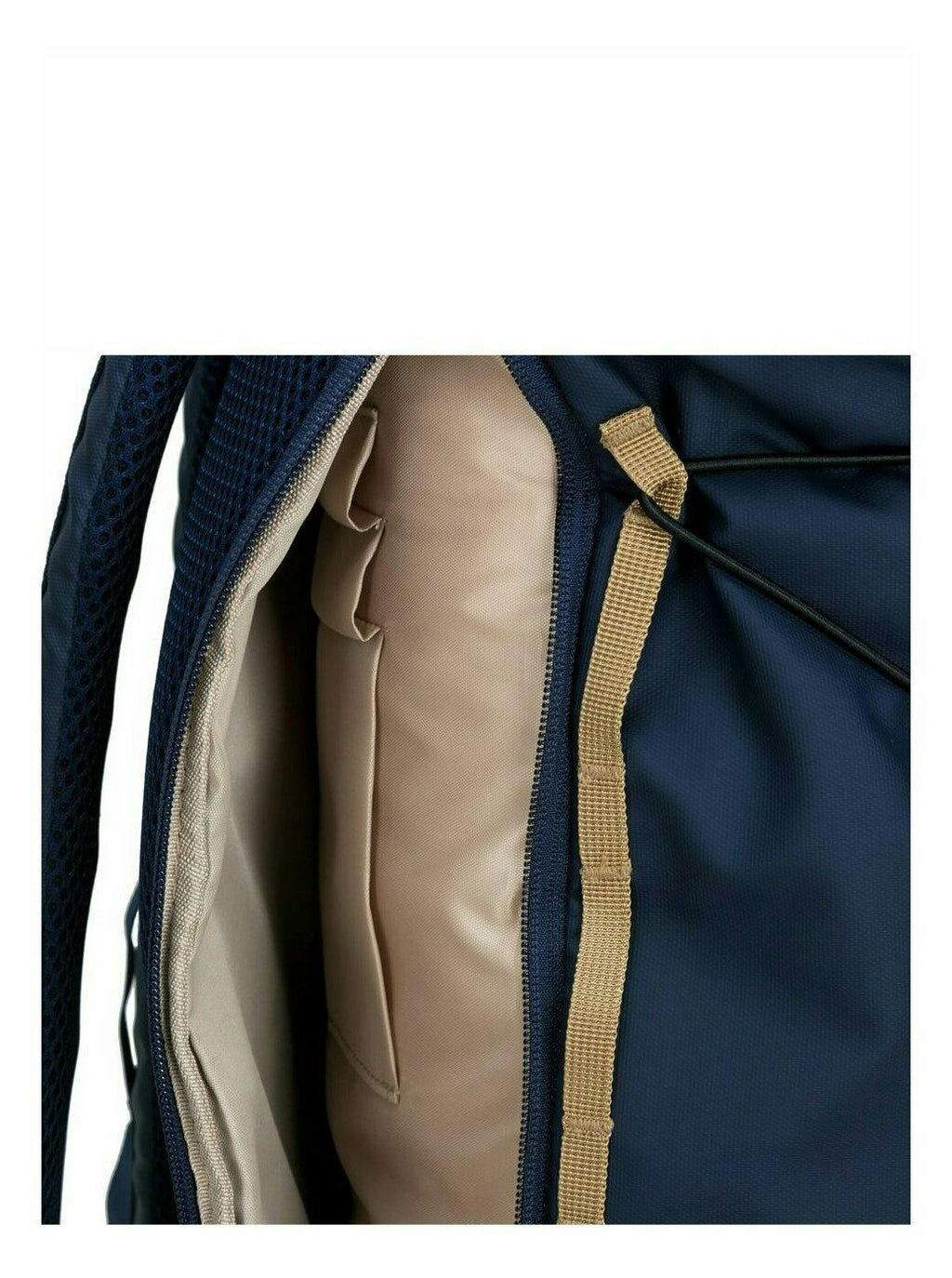 WHARFE FLAP OVER BACKPACK 22L