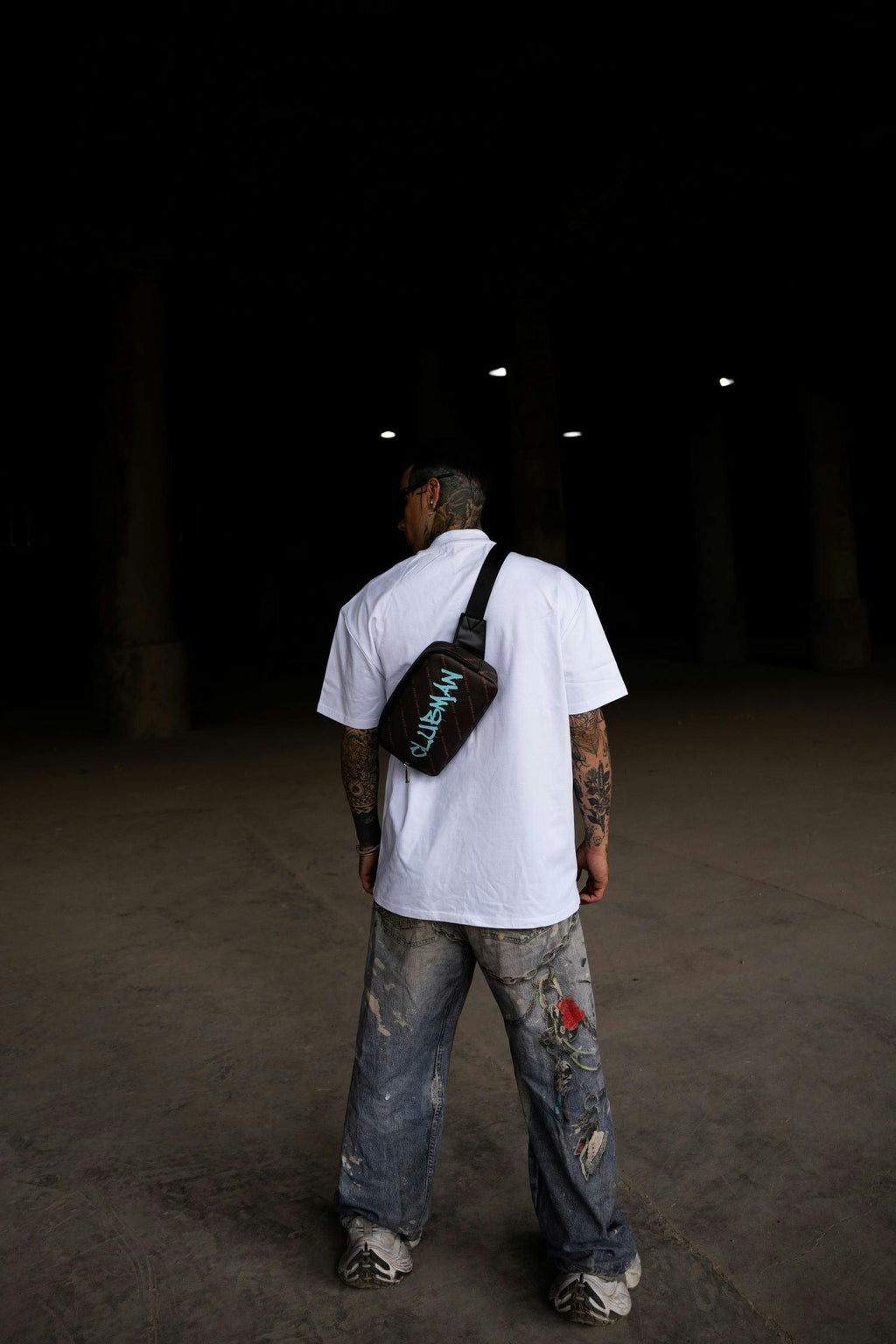 Clubman "ICON" Tee – White/Black