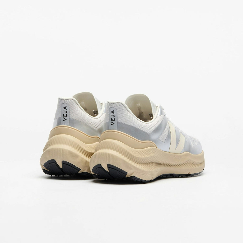 VEJA Condor 3 Advanced Engineered Mesh Silver Cashew Almond