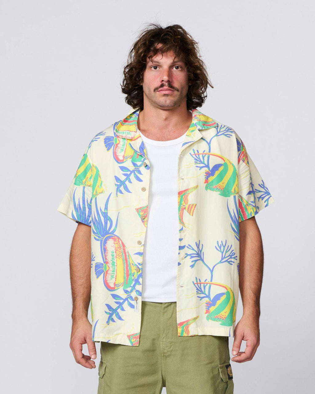 Aquarium Resort Shirt - Ecru