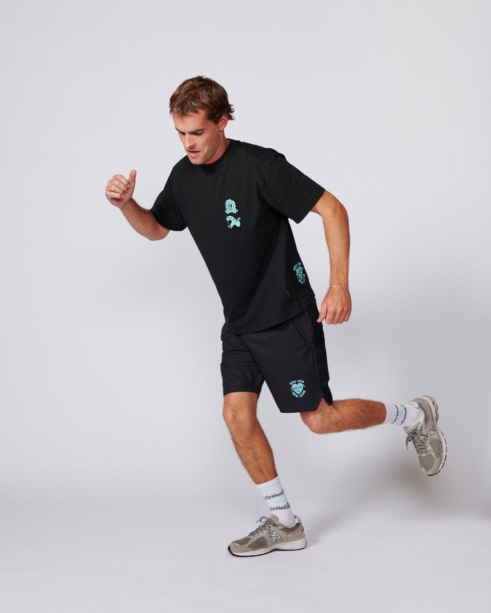 The Stacked Run Tee - Vintage Black