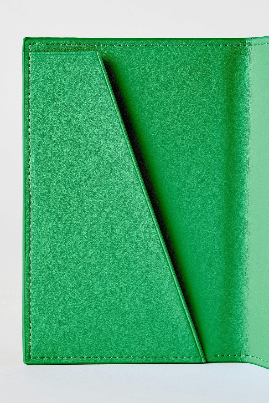 Leather Passport Holder | Green