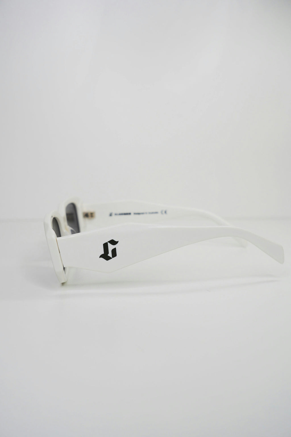Clubman "Apex" Sunglasses