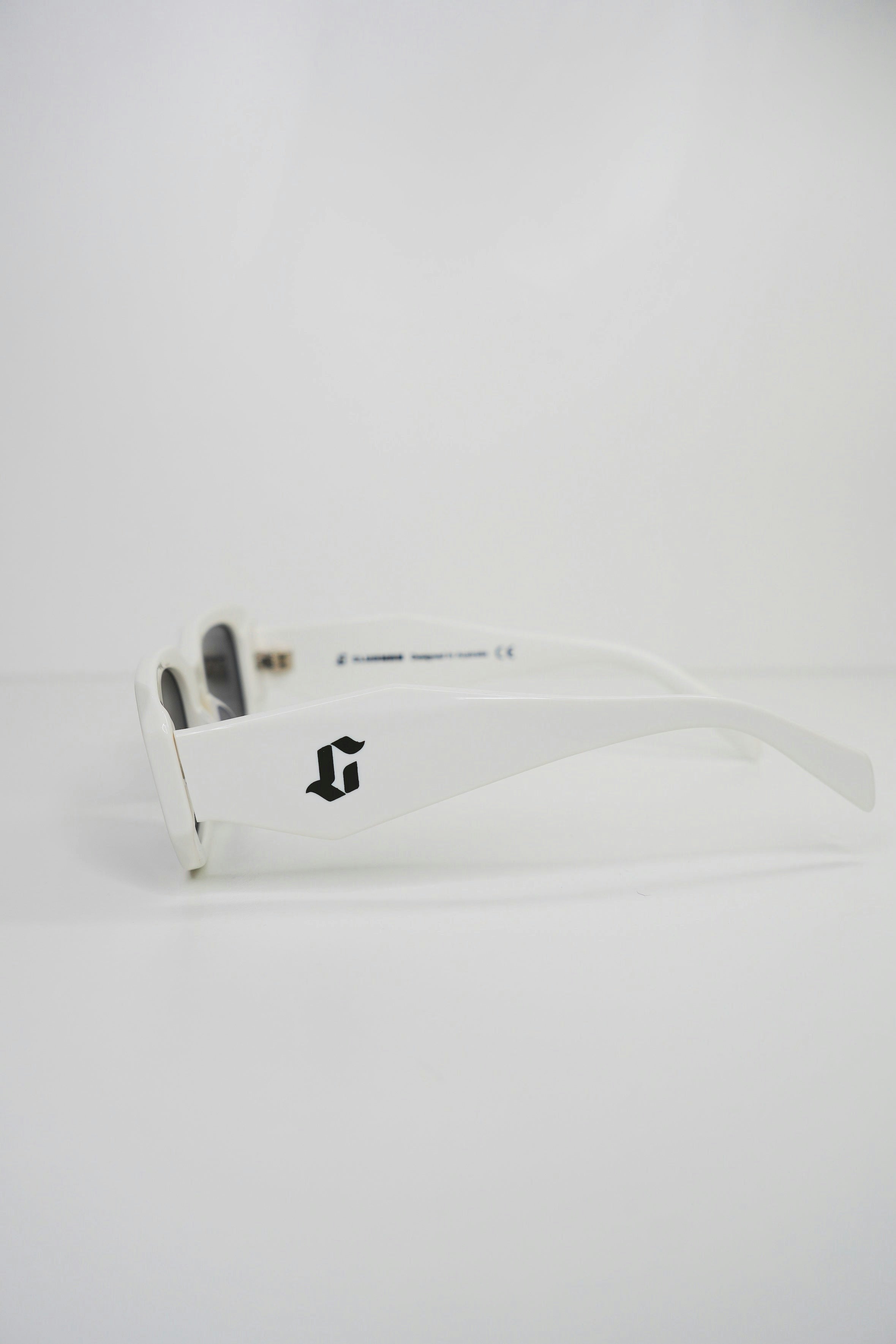 Clubman "Apex" Sunglasses