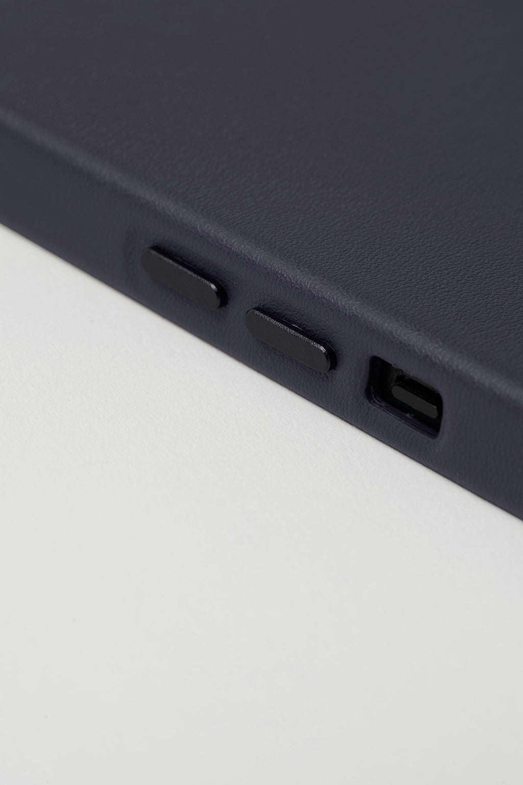 Vegan Leather iPhone 14 Case | Midnight