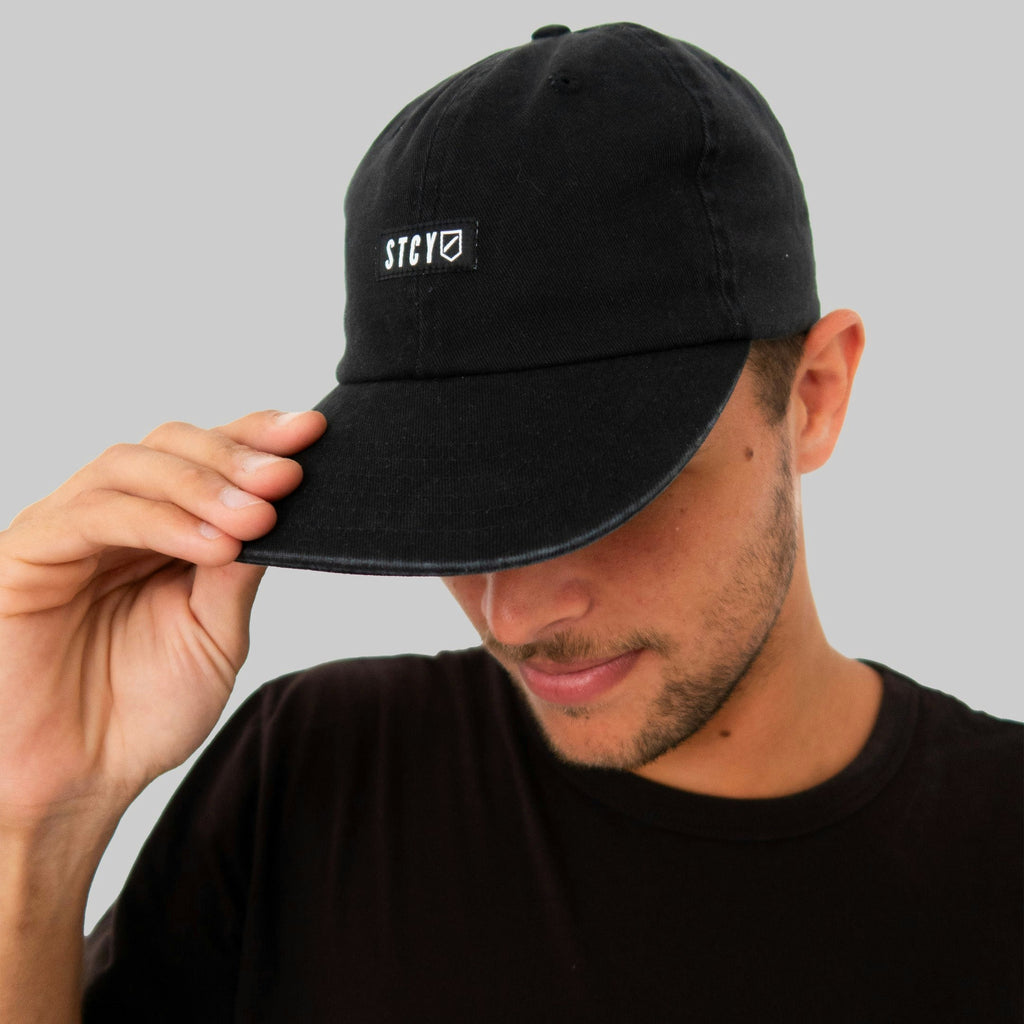 FOUNDATION SNAPBACK / BLACK