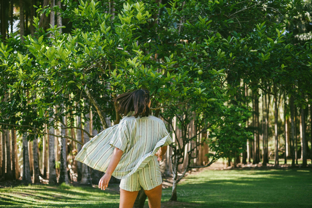 Unisex Shirt in Holiday Stripe