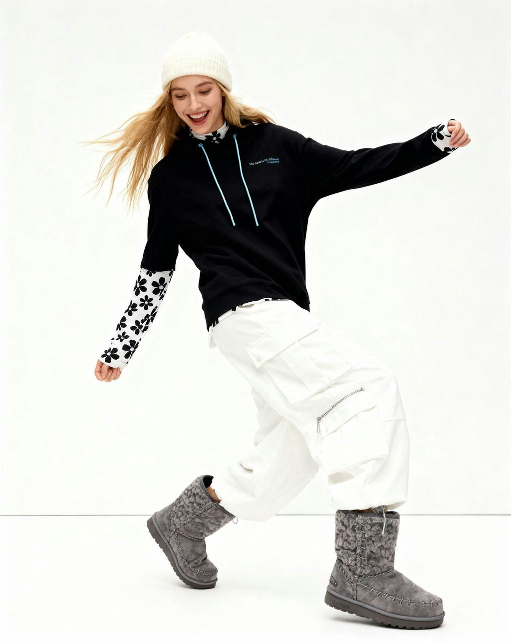 Ocean Hoodie ― Black