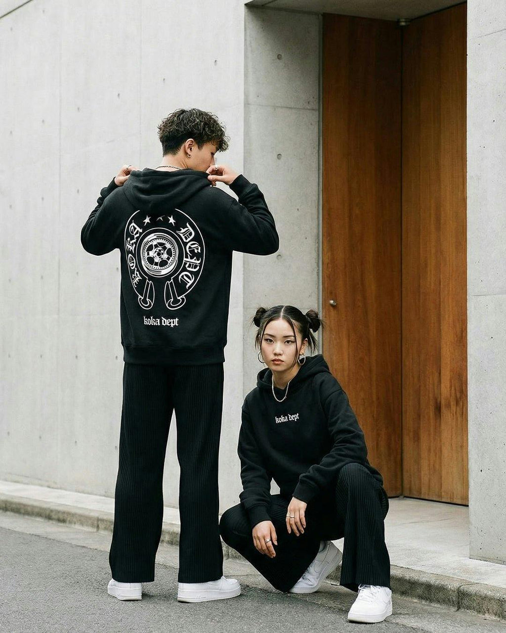 Chrome Wheel Hoodie //