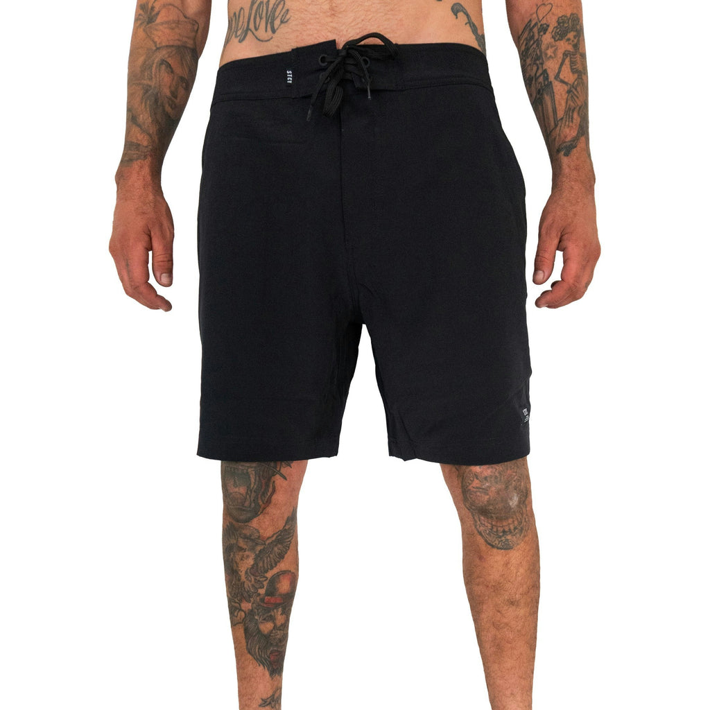 CREW BOARDSHORT / BLACK