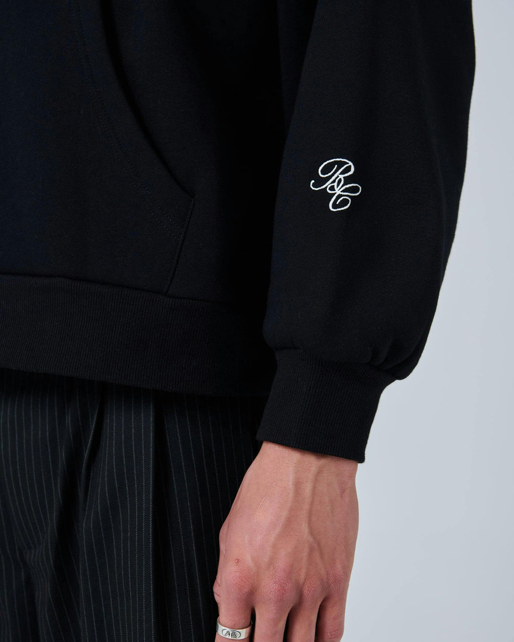 scribe 2 hood black