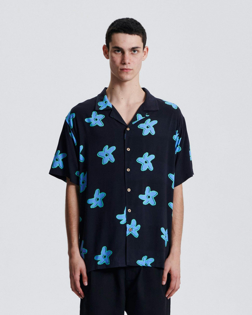 Seeker SS Resort Shirt - Black