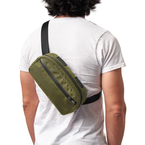 Thousand Crossbody Handlebar Bag