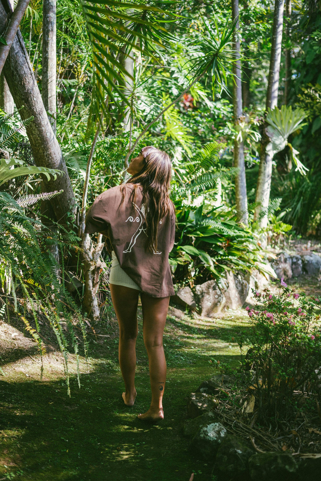 Bush Woman Tee in Brown/Cream