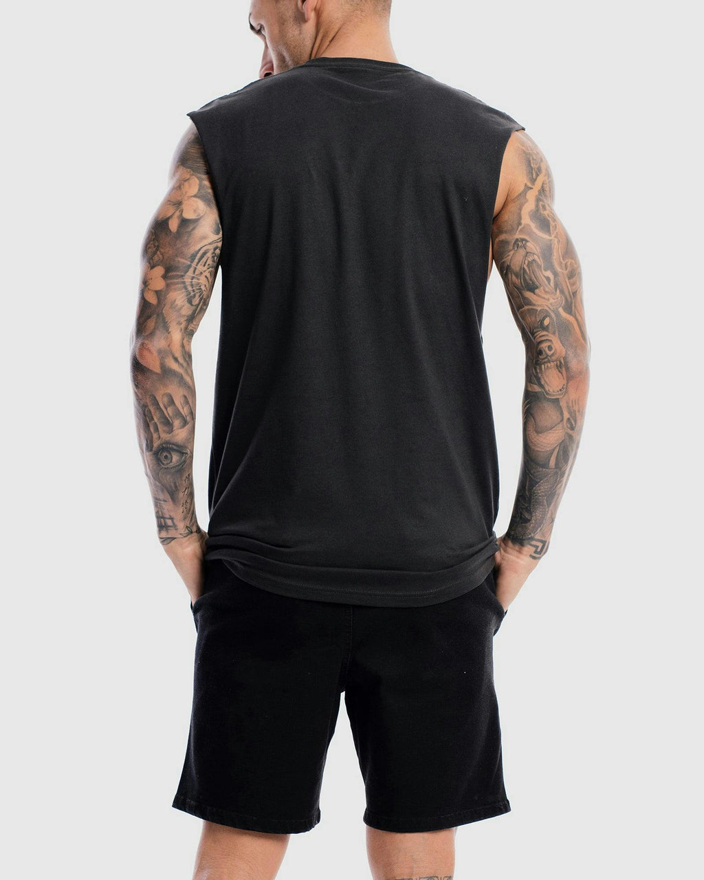 Saxon Rise Tank