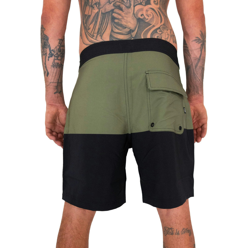 CUT BOARDSHORT