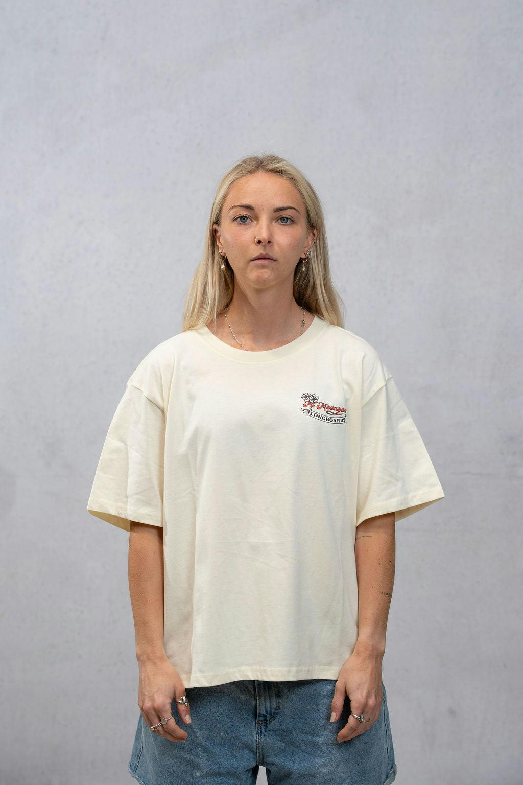 Mt Maunganui Surf Women's Tee - Natural