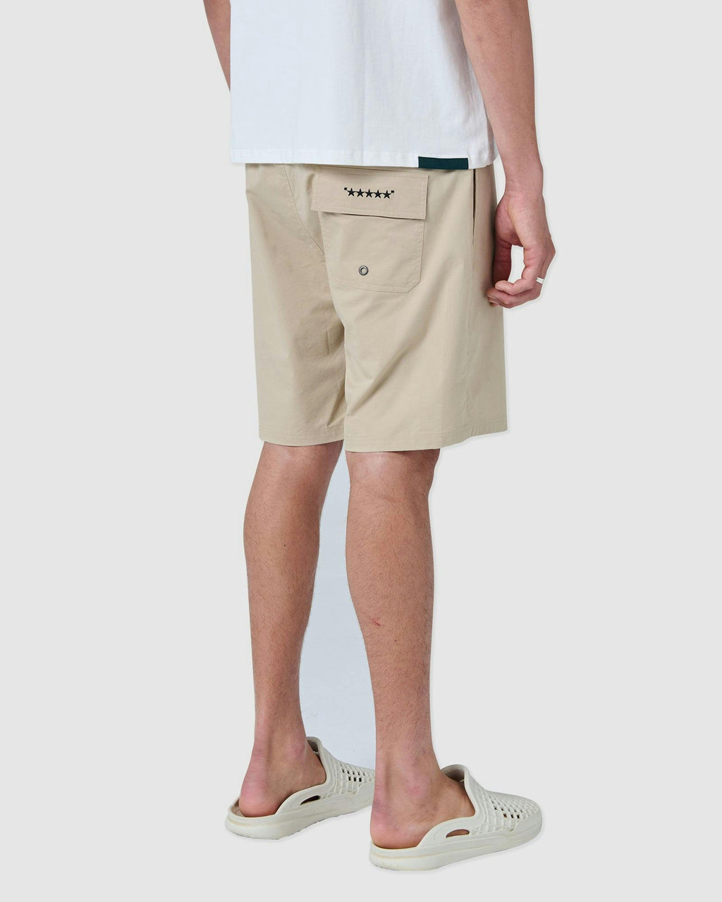 amphibious 3.0 short tan