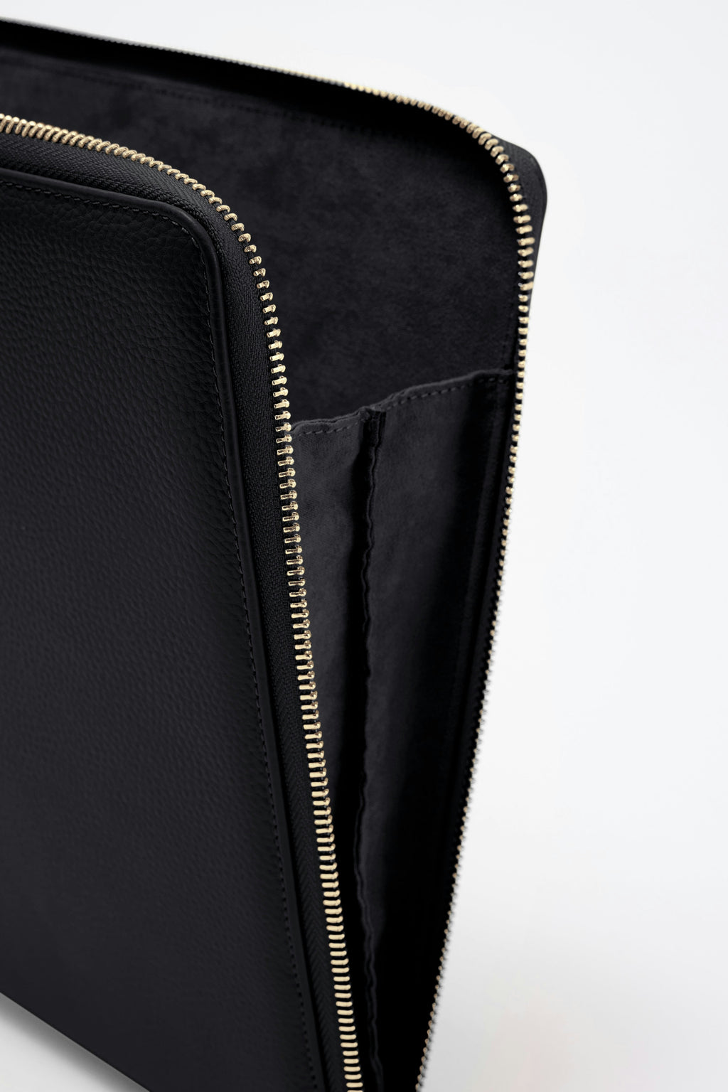 16" Padded Leather Laptop Case | Black Gold