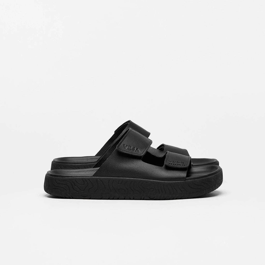 VEJA Etna Leather Sandal in Black