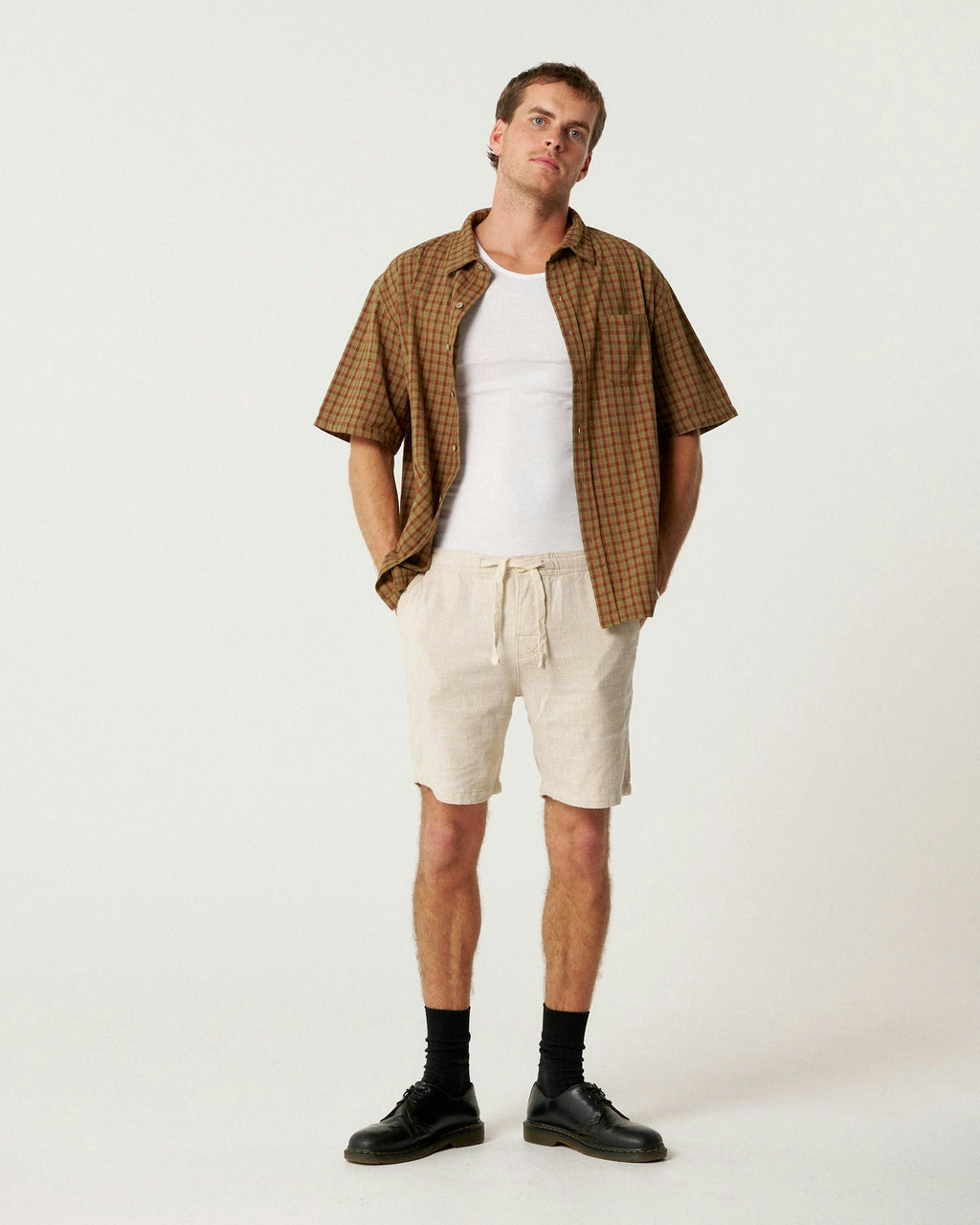 Cruiser Linen Short - Ecru