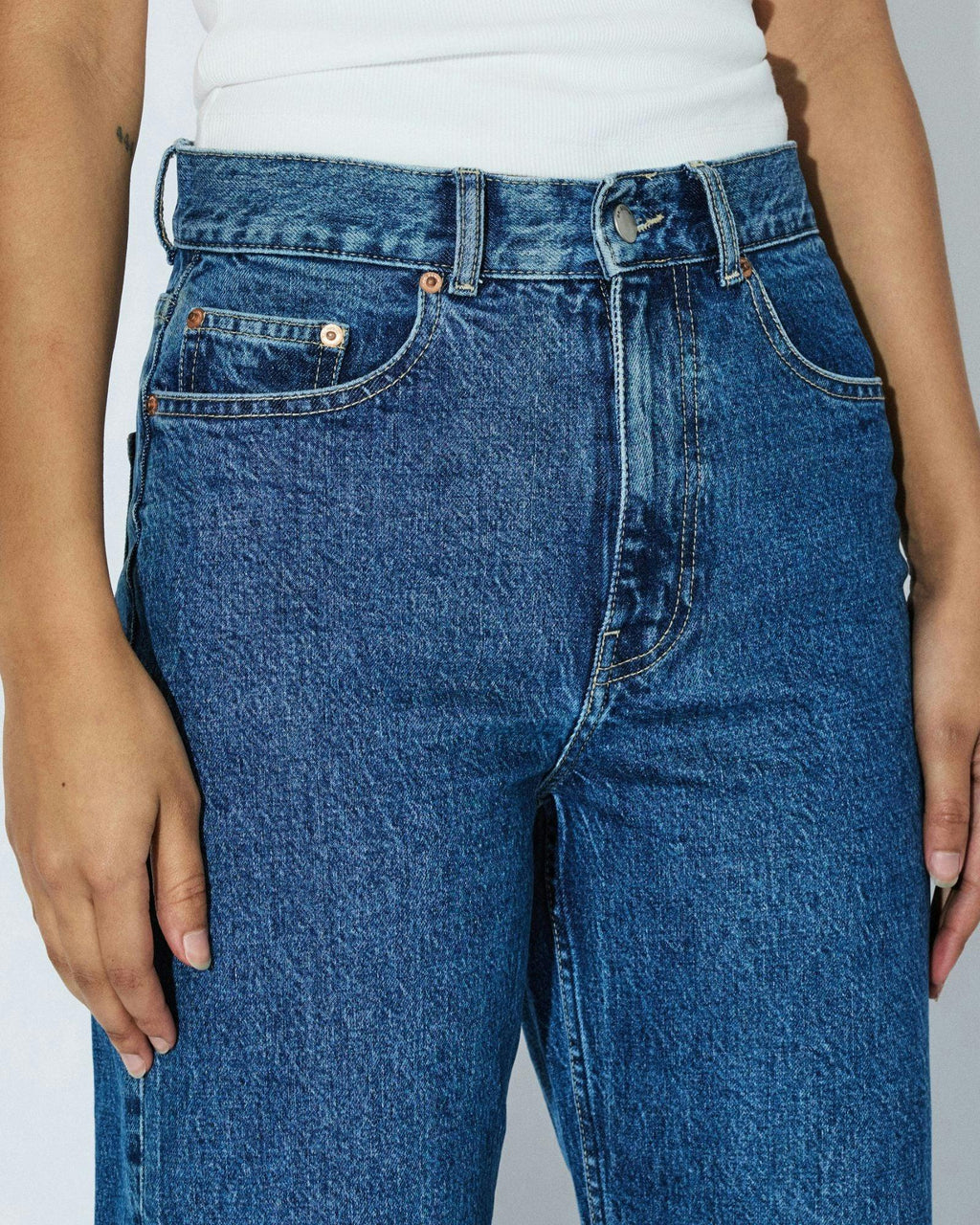 Echo High Straight Jeans - Bay Mid Retro