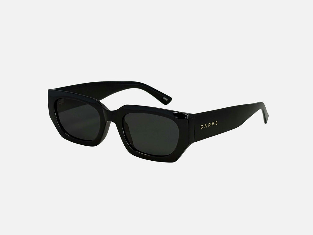 Vinca - Gloss Black Grey Lens