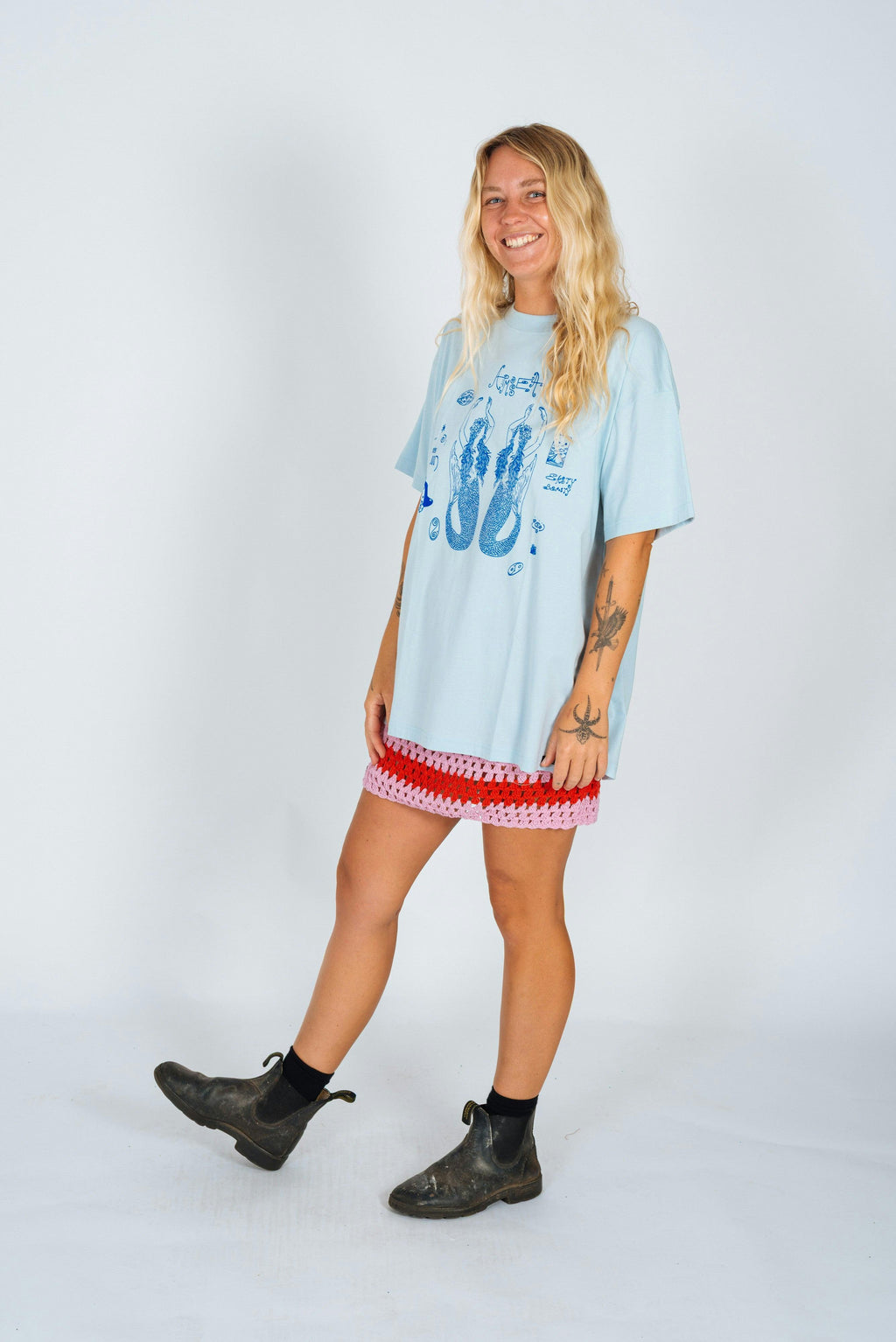 Artist Tee - Hood of Stars Tee - Easty Beasty x Atmostea Collab