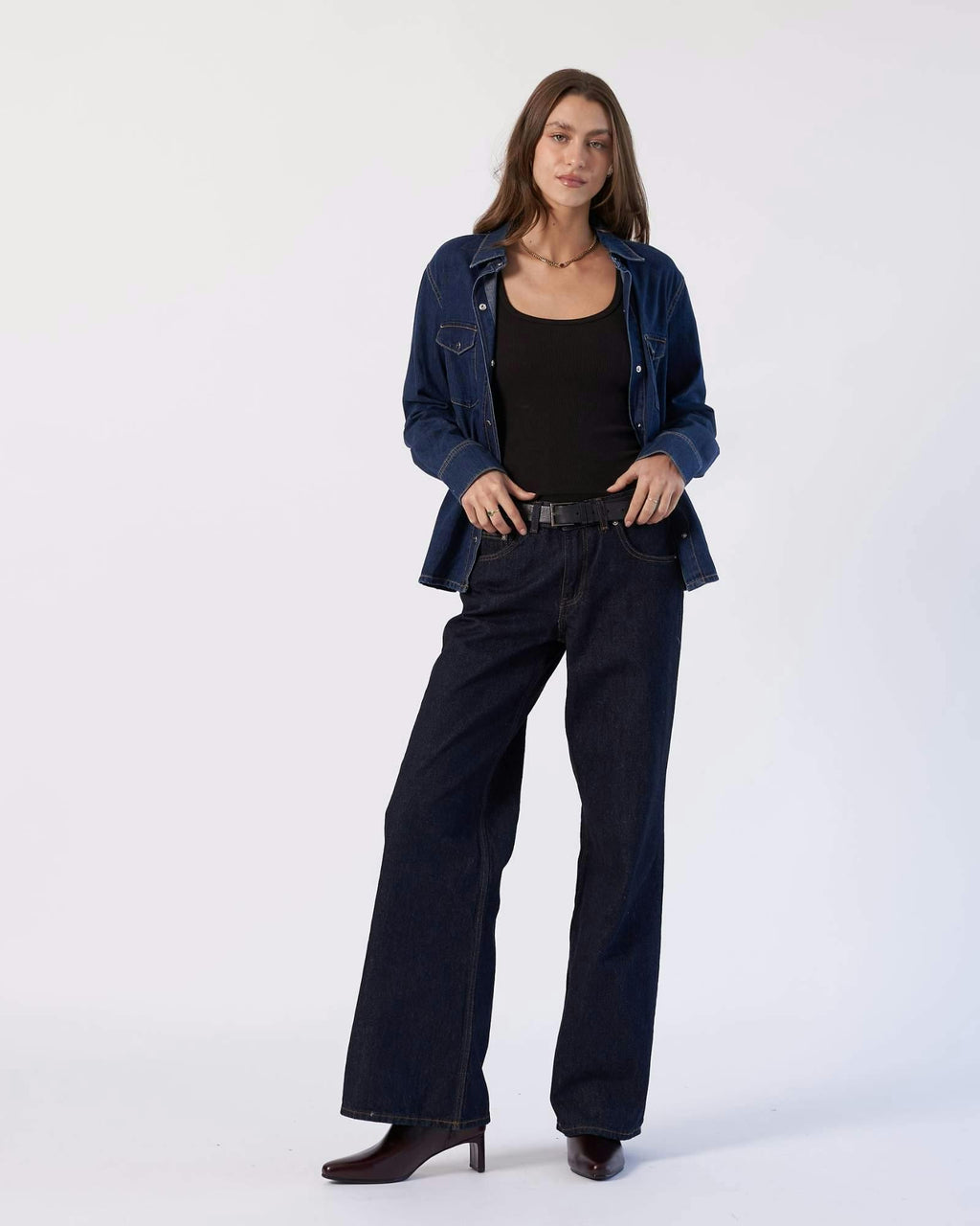 Rhue Low Wide Jeans - Stream Rinse