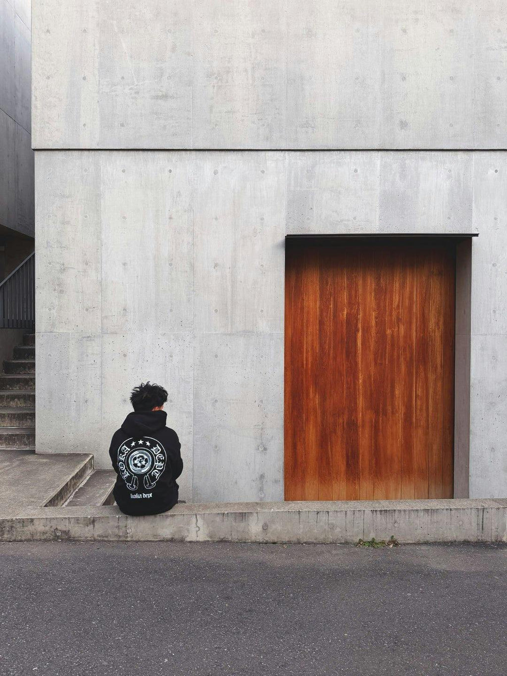 Chrome Wheel Hoodie //