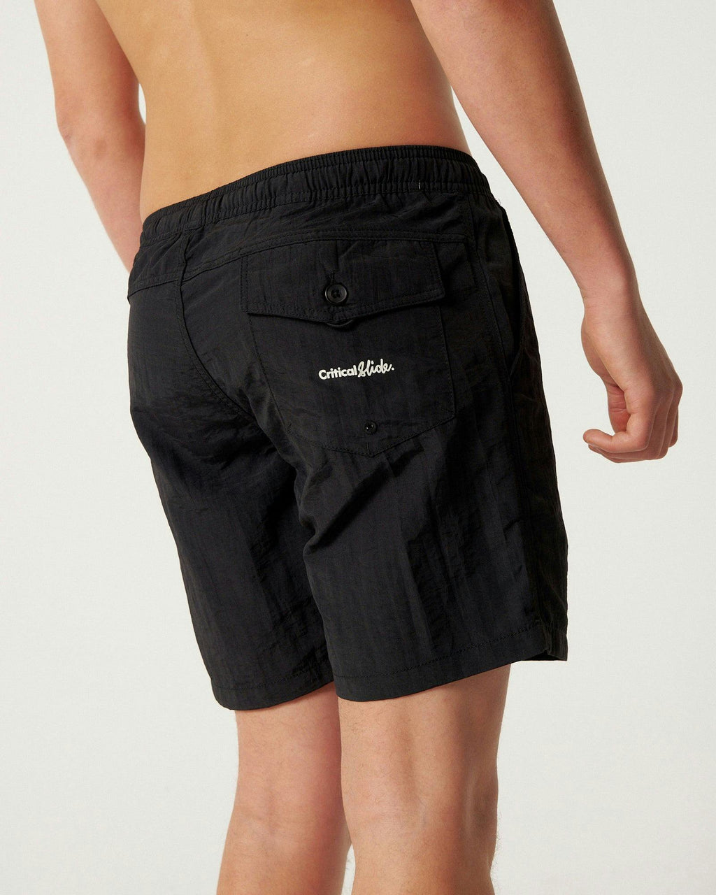 Nucleus 16" Trunk - Phantom