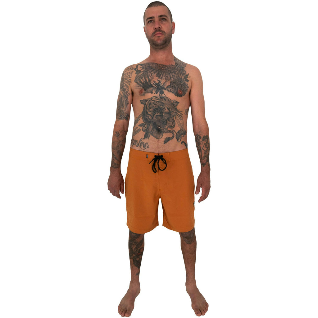 FOUNDATION BOARDSHORT / ADOBE