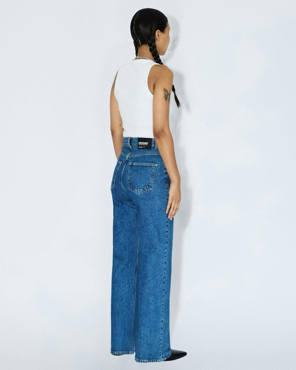 Echo High Straight Jeans PETITE - Bay Mid Retro