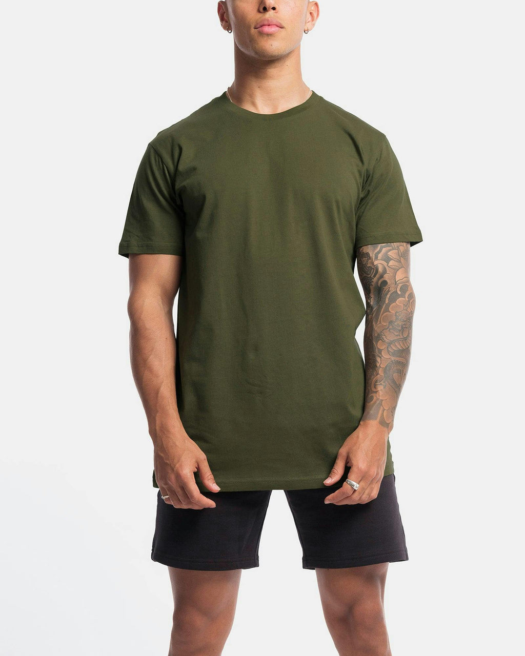 Vacant Tee