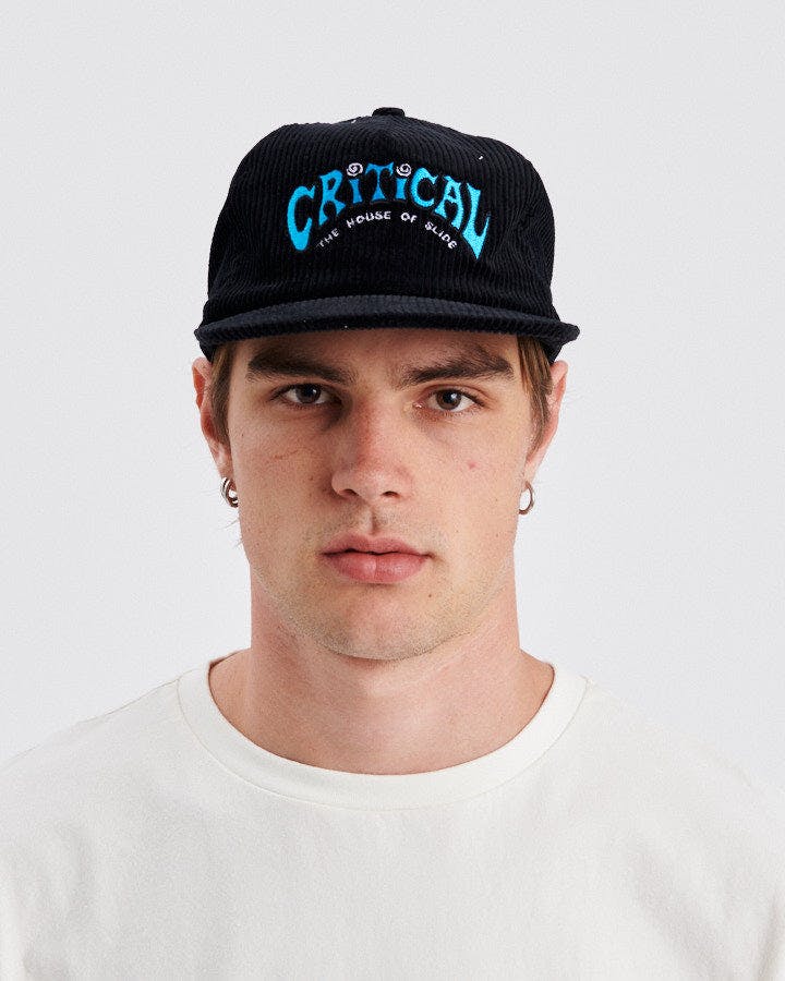 Depths Trucker - Vintage Black